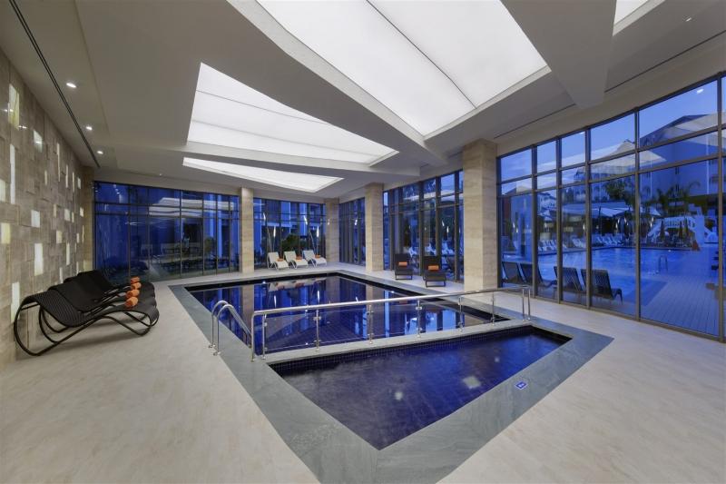 The Sense De Luxe Hotel